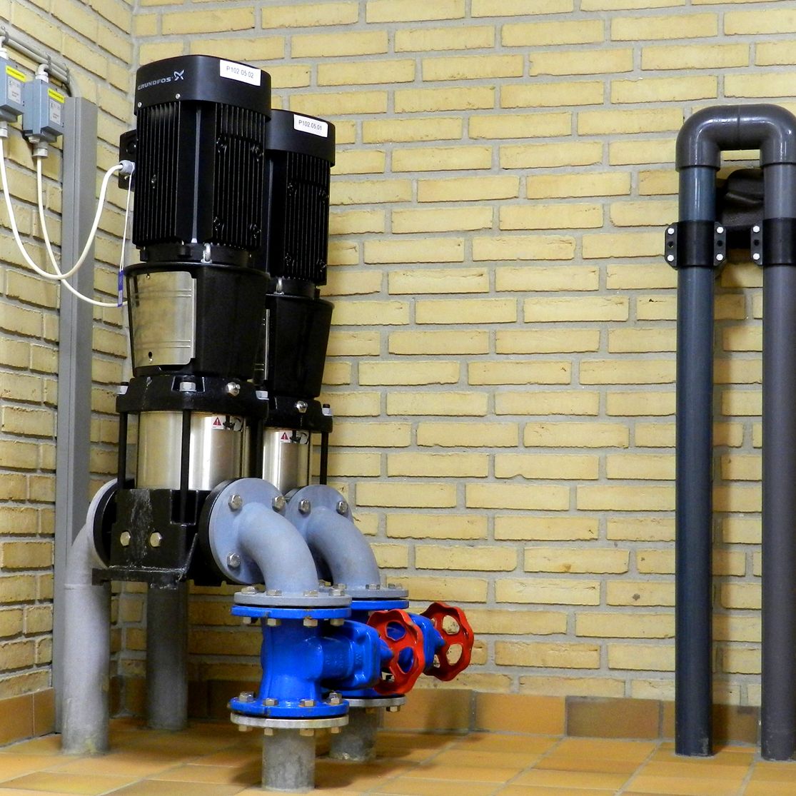 Hornslet Vandværk - pumper fra vandværk til højdebeholder